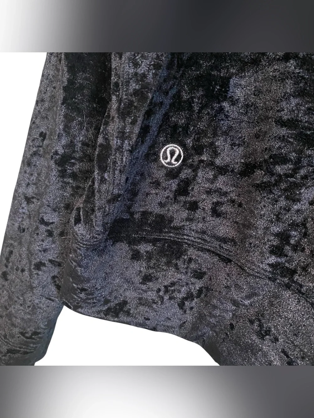 Lululemon Black Warm Down Crew *Crushed Velvet Pullover Long Sleeve Top 8/M